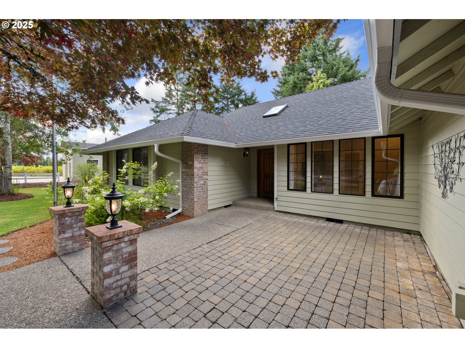 2504 Northeast 240th Street Ridgefield, WA 98642 - Photo 8 of 46 Gallery Image 8