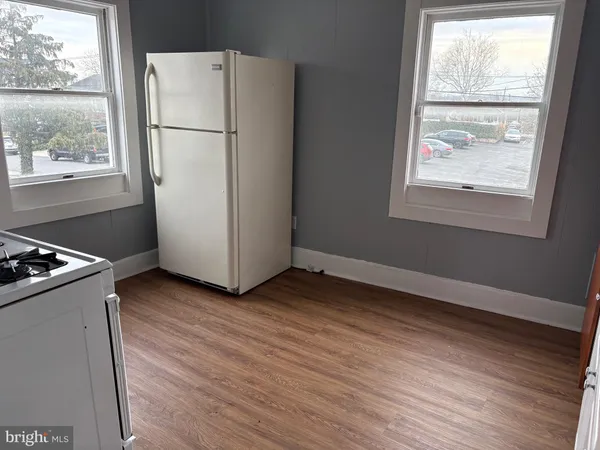 $2,150 | 2713 Hammonds Ferry Road, Halethorpe, MD 21227