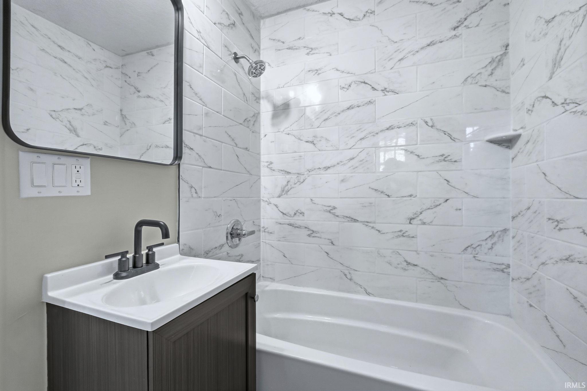 1024 Adams Street Decatur, IN 46733 - Photo 20 of 29