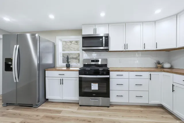 $209,800 | 1024 Adams Street, Decatur, IN 46733