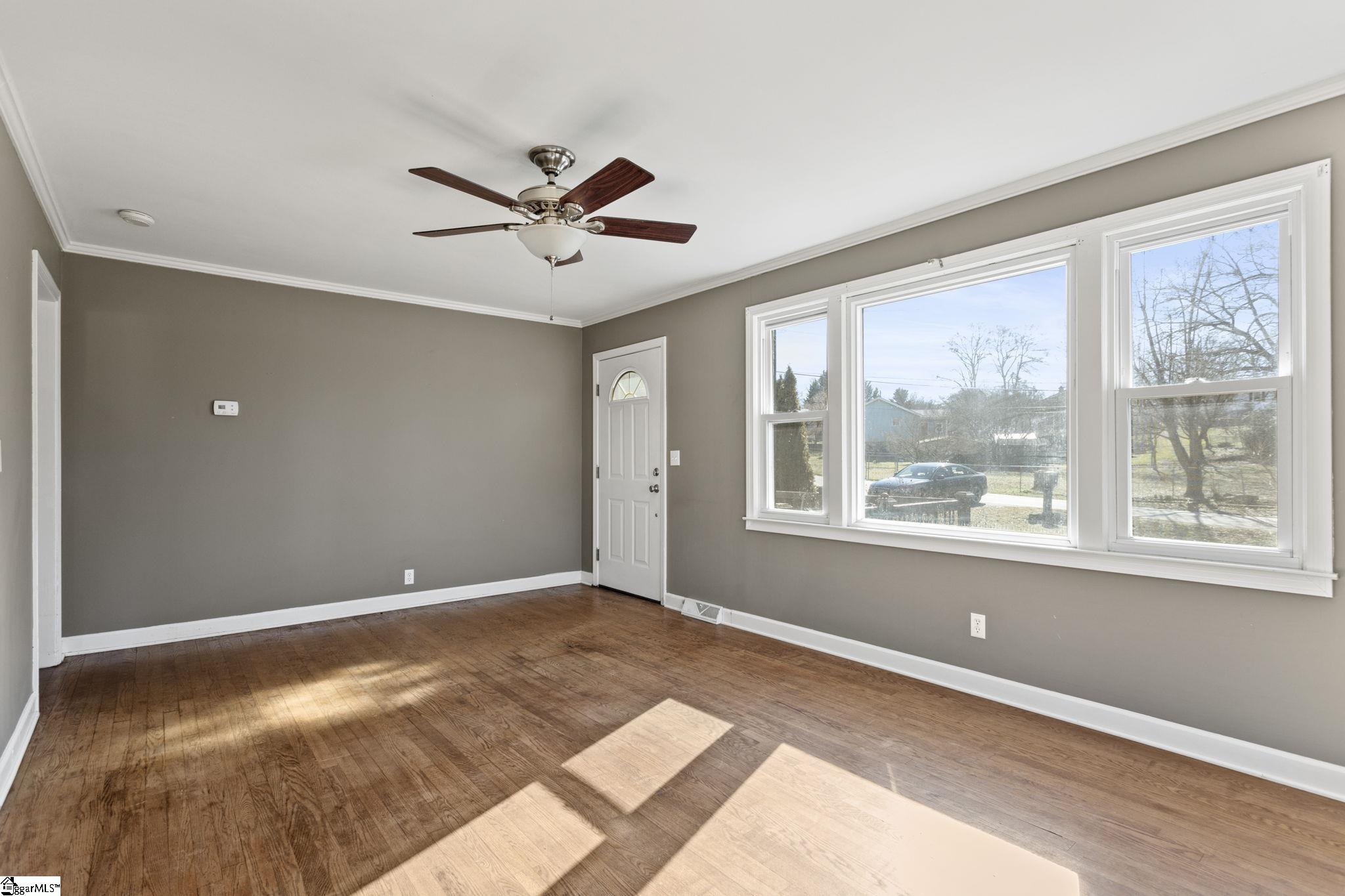 207 Talley Bridge Road Marietta, SC 29661 - Photo 4 of 29