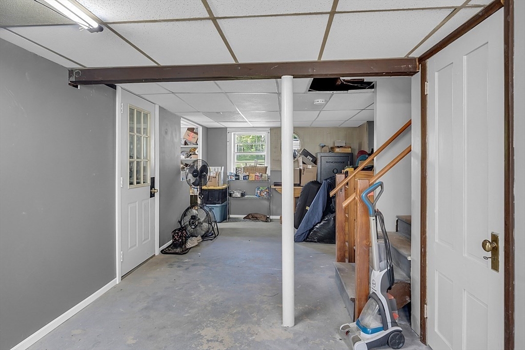 197 Upper North Row Road Sterling, MA 01564 - Photo 29 of 42 Gallery Image 29