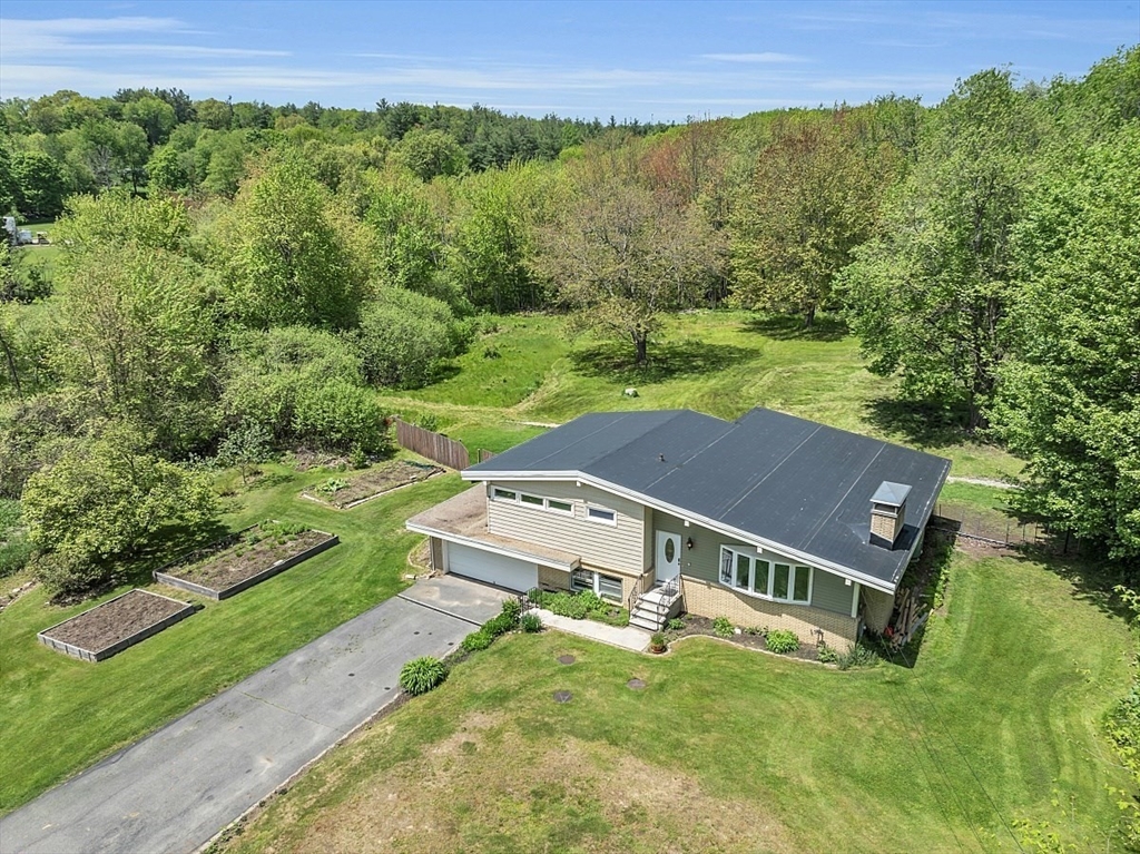 197 Upper North Row Road Sterling, MA 01564 - Photo 34 of 42 Gallery Image 34