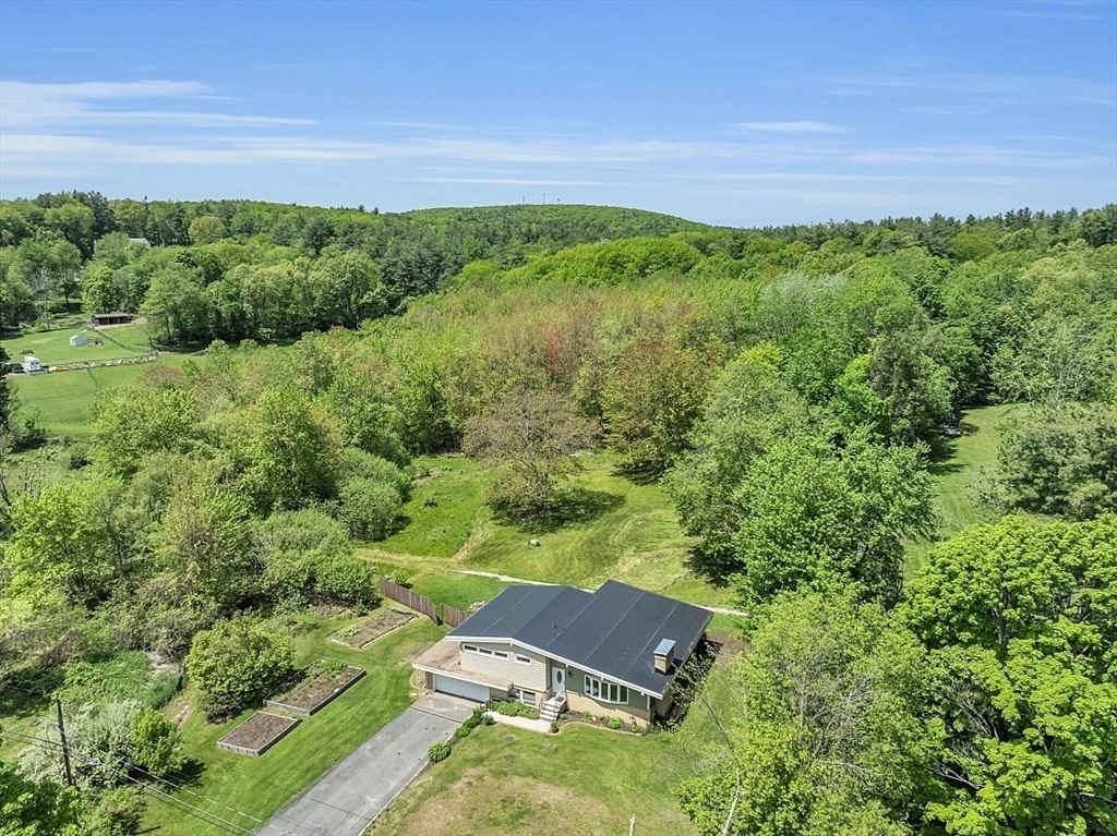 197 Upper North Row Road Sterling, MA 01564 - Photo 35 of 42 Gallery Image 35