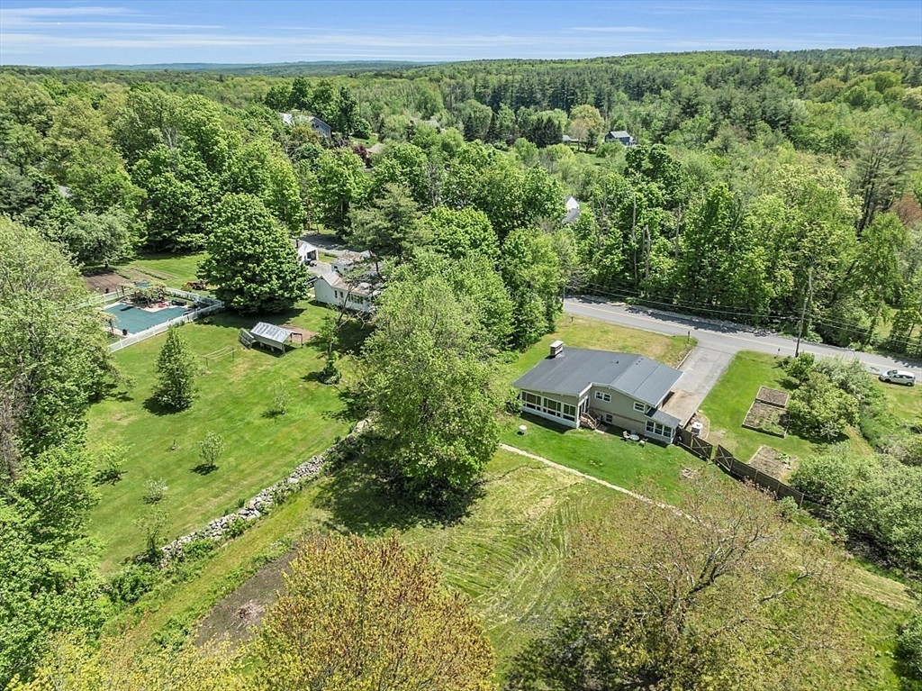 197 Upper North Row Road Sterling, MA 01564 - Photo 36 of 42 Gallery Image 36