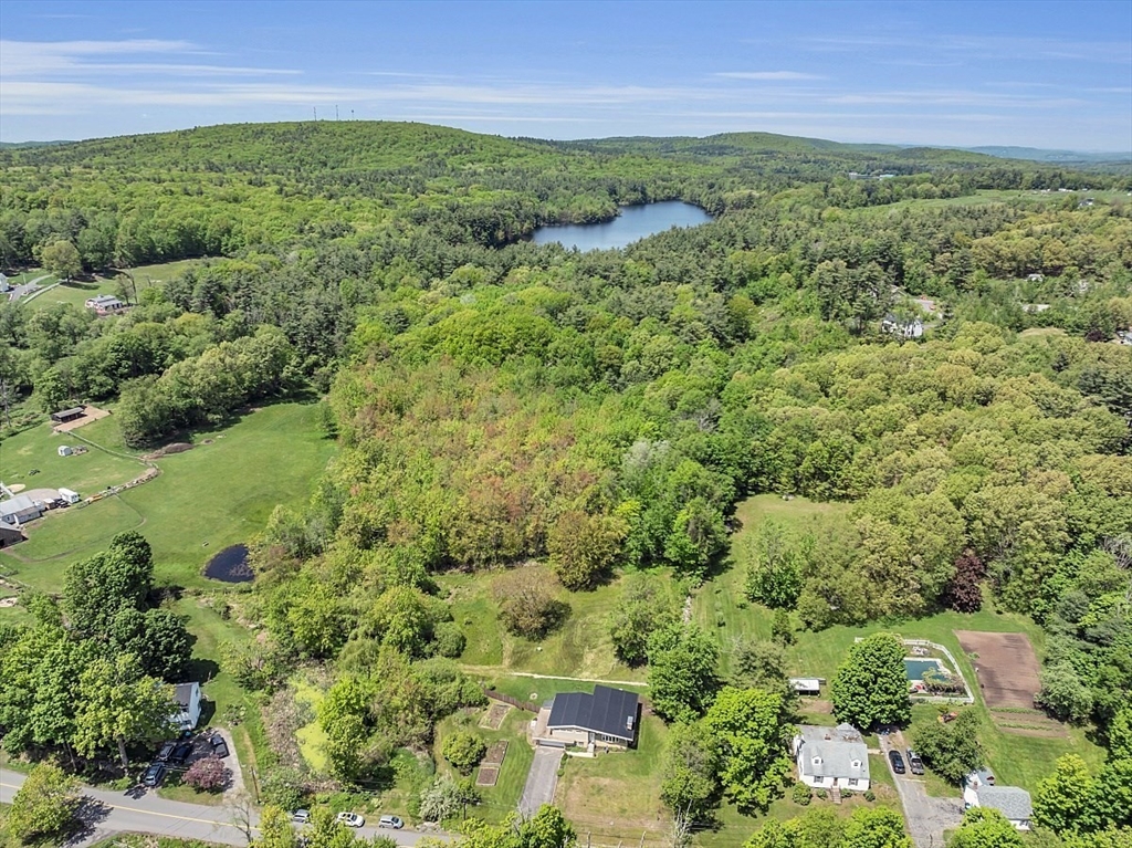 197 Upper North Row Road Sterling, MA 01564 - Photo 37 of 42 Gallery Image 37