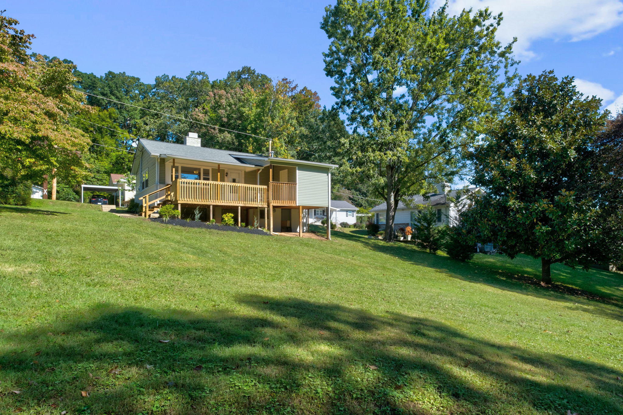 112 East Magnolia Lane Oak Ridge, TN 37830 - Photo 31 of 37 112+E+Magnolia+Ln+Oak+Ridge-30-web
