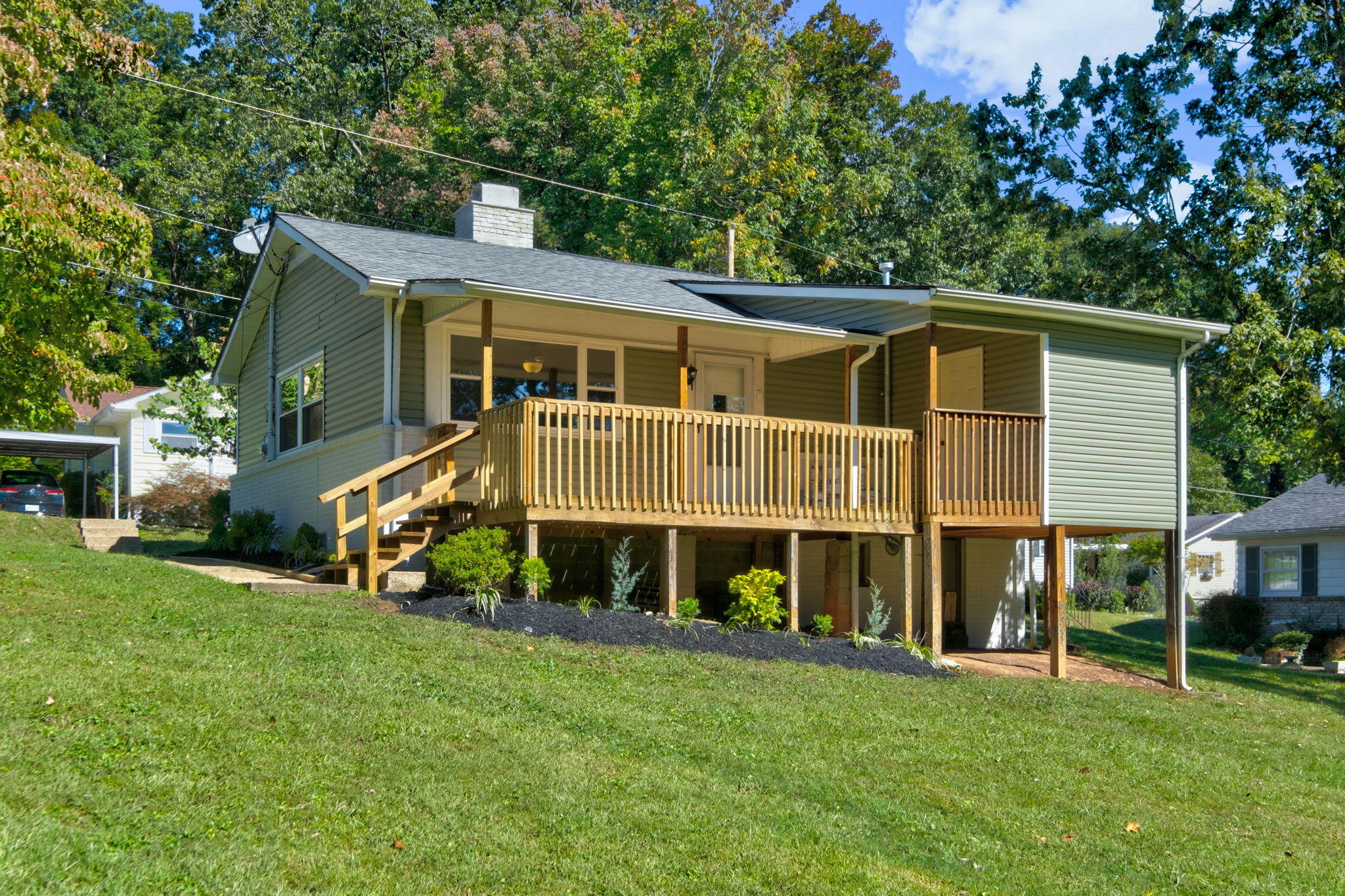 112 East Magnolia Lane Oak Ridge, TN 37830 - Photo 32 of 37 112+E+Magnolia+Ln+Oak+Ridge-31-web