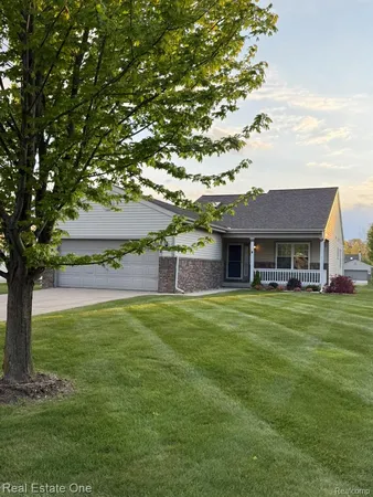 $284,900 | 12276 Pagels Drive, Grand Blanc, MI 48439