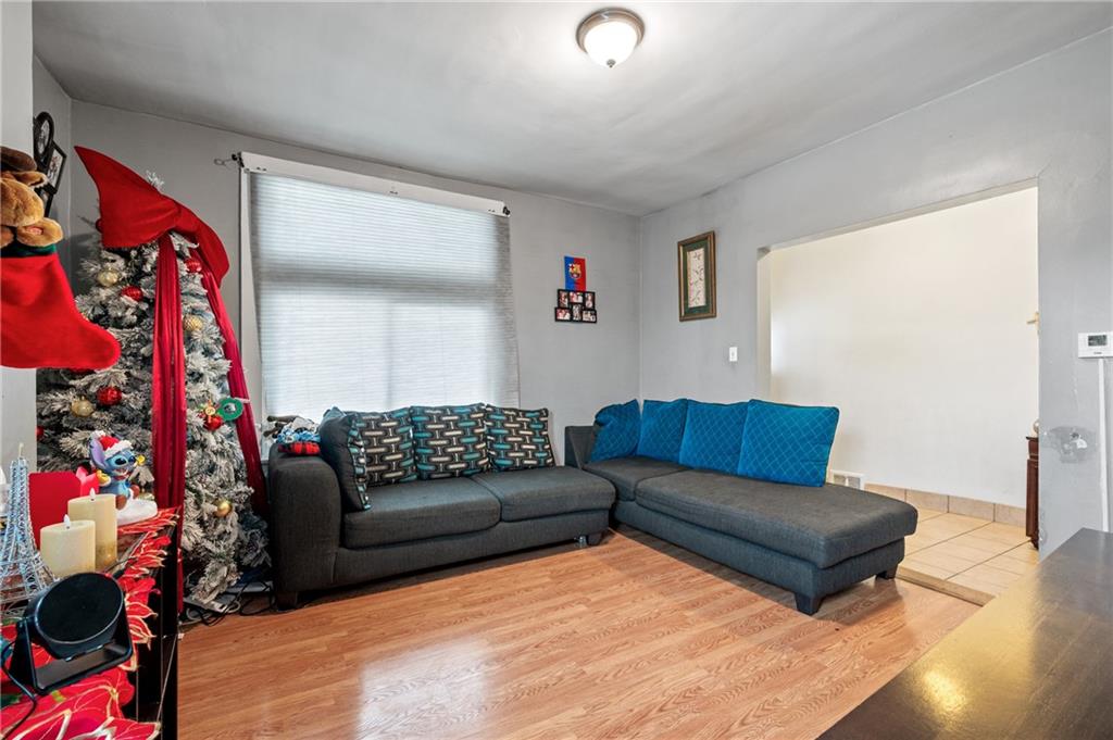 238 Shadyhill Road Pittsburgh, PA 15205 - Photo 4 of 25