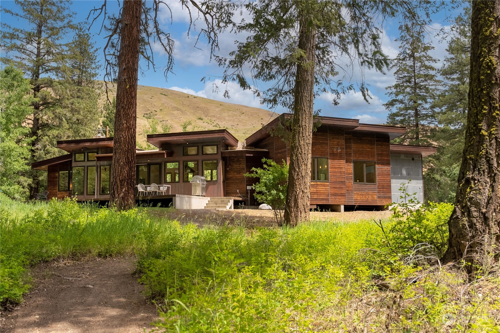 15 Riversong Lane Twisp, WA 98856 - Photo 4 of 40 Gallery Image 4
