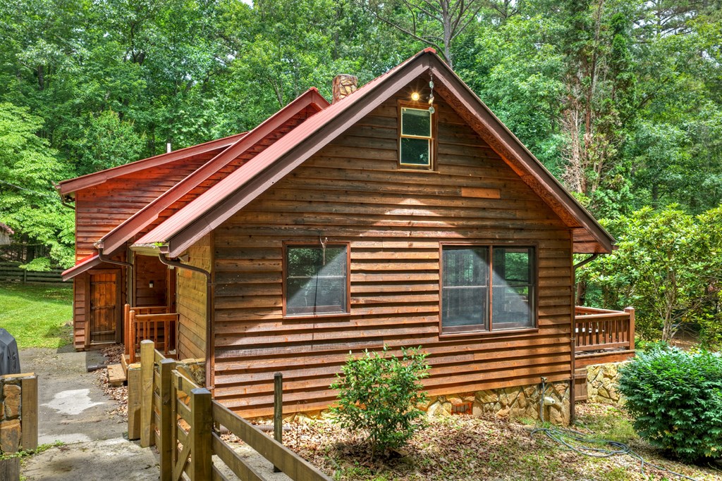 98 Bear Lane Blue Ridge, GA 30513 - Photo 19 of 47 Gallery Image 19