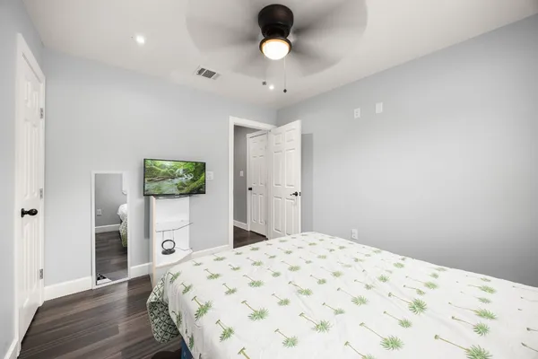 $330,000 | 664 County Road 3404, Cleveland, TX 77327