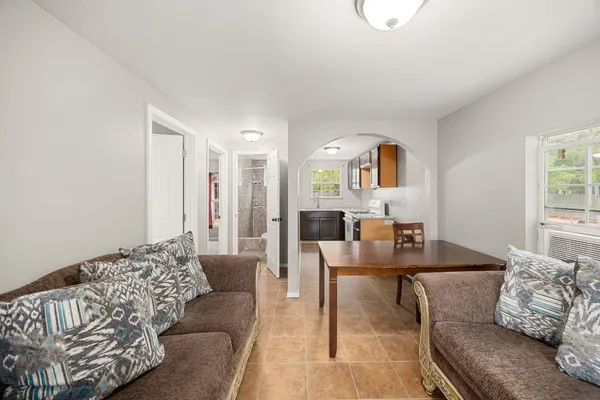 $330,000 | 664 County Road 3404, Cleveland, TX 77327