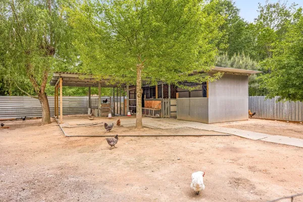 $330,000 | 664 County Road 3404, Cleveland, TX 77327