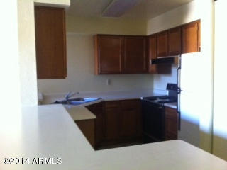 533 West Guadalupe Road, Unit 2093 Mesa, AZ 85210 - Photo 4 of 11 kitchen 2