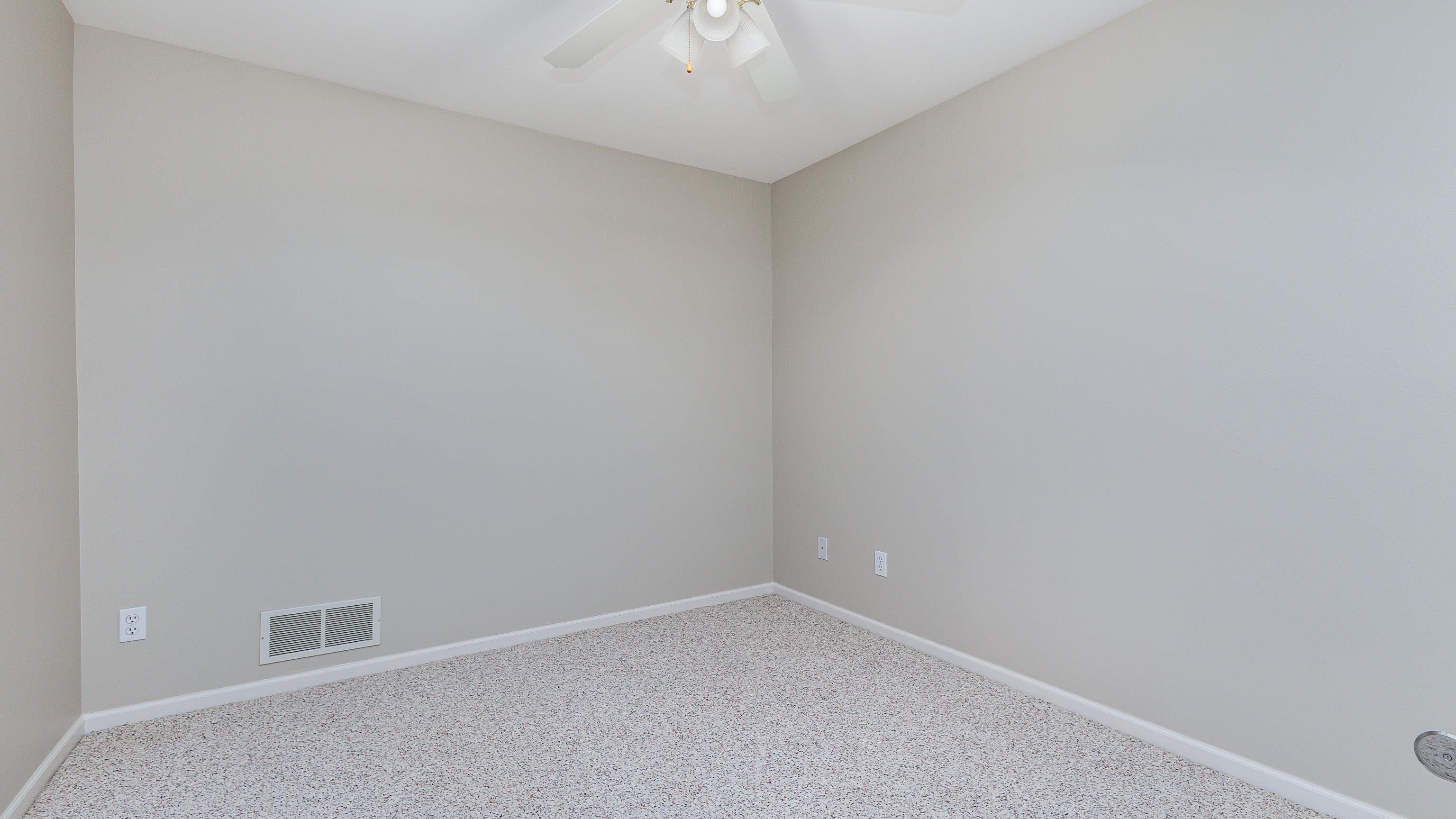5125 Valley Forge Road Dubuque, IA 52002 - Photo 28 of 36 Gallery Image 28