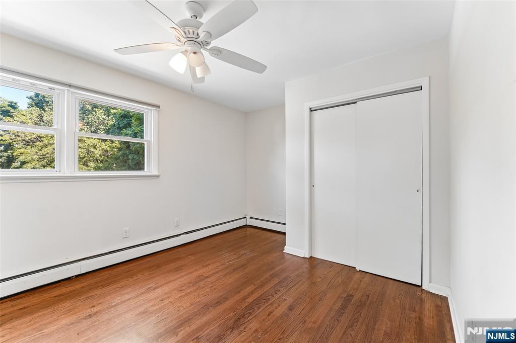 42 West Ridgewood Avenue Paramus, NJ 07652 - Photo 6 of 13