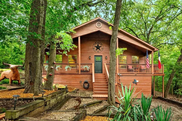 $539,000 | 188 Hacienda, Pottsboro, TX 75076