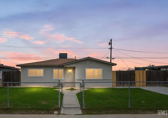 $289,995 | Undisclosed Address, Bakersfield, CA 93307