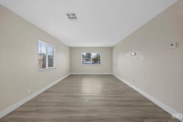 $289,995 | Undisclosed Address, Bakersfield, CA 93307