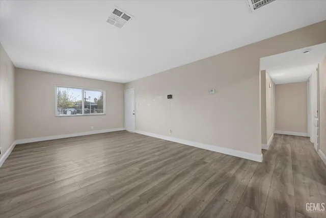 $289,995 | Undisclosed Address, Bakersfield, CA 93307