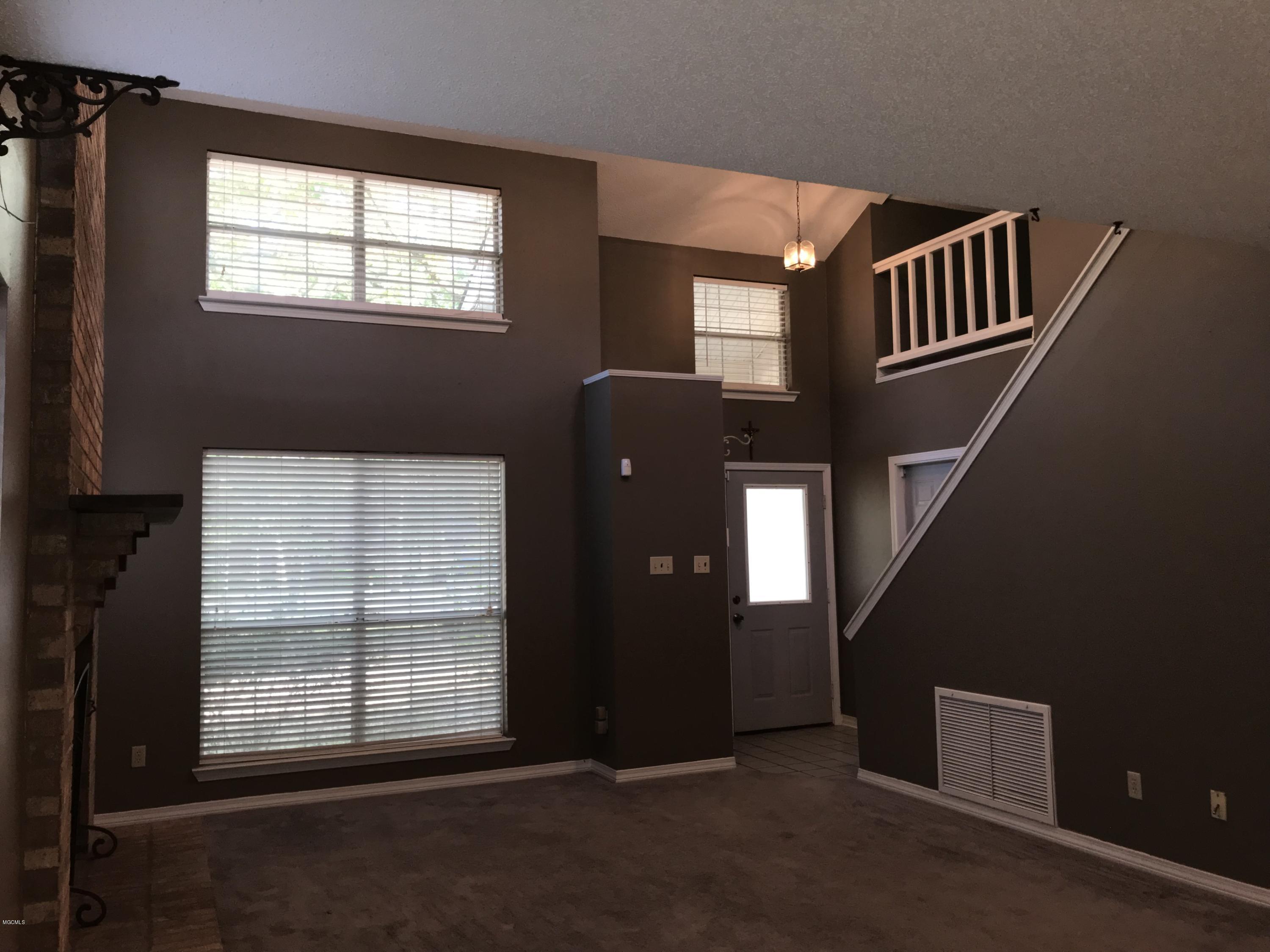 9420 Pointe Aux Chenes Road Ocean Springs, MS 39564 - Photo 9 of 30 Living room