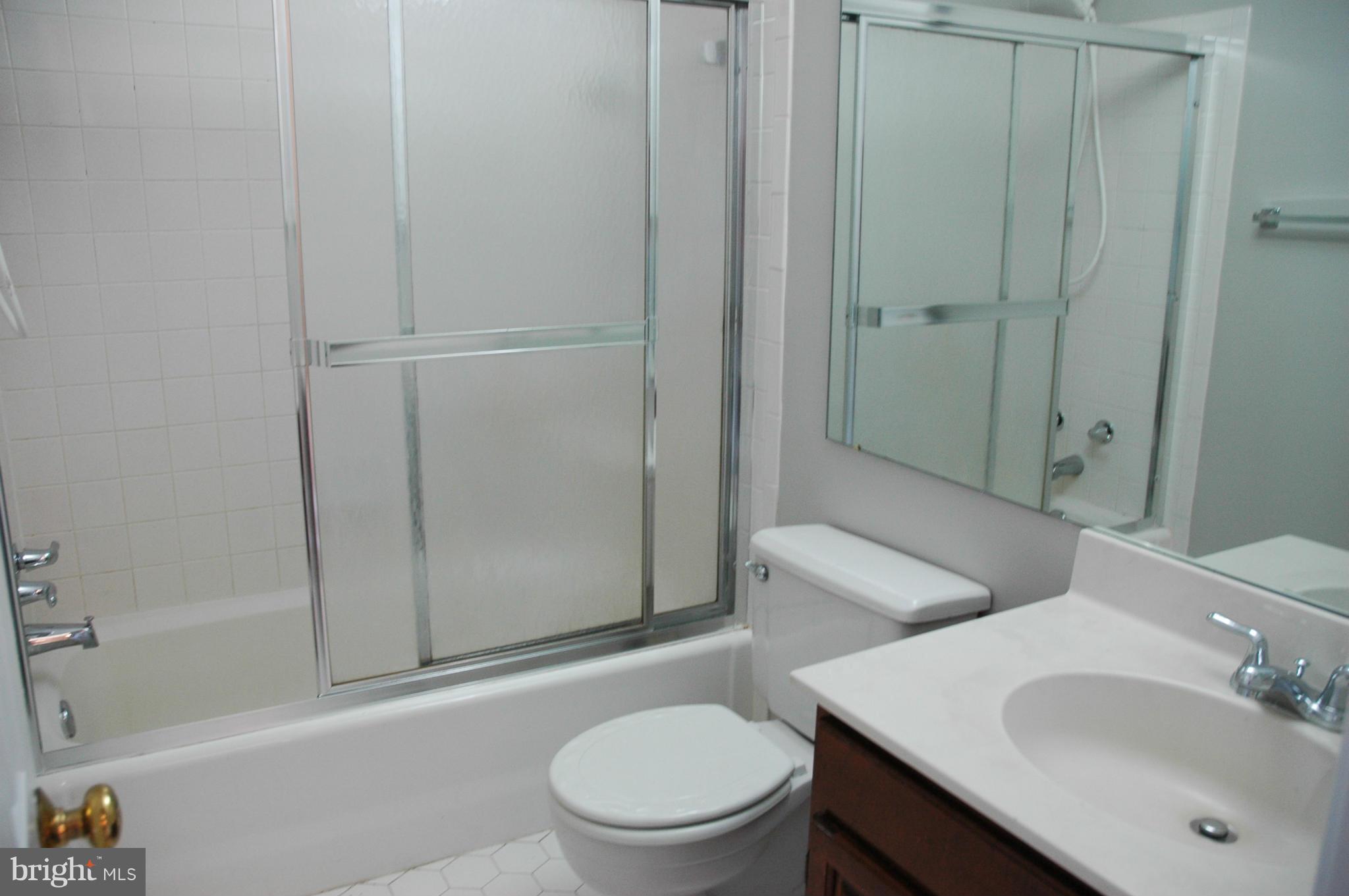 20409 Remsbury Place Gaithersburg, MD 20886 - Photo 20 of 30 Bedroom