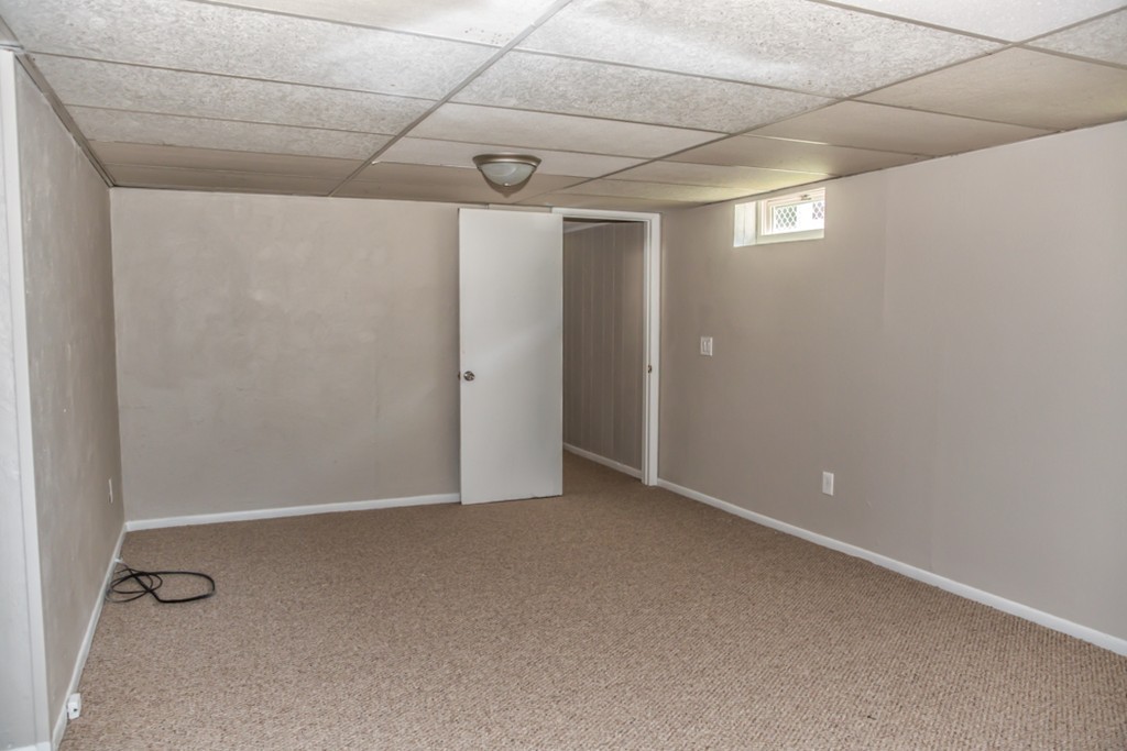92 Lorimer Street Springfield, MA 01151 - Photo 23 of 27 Gallery Image 23
