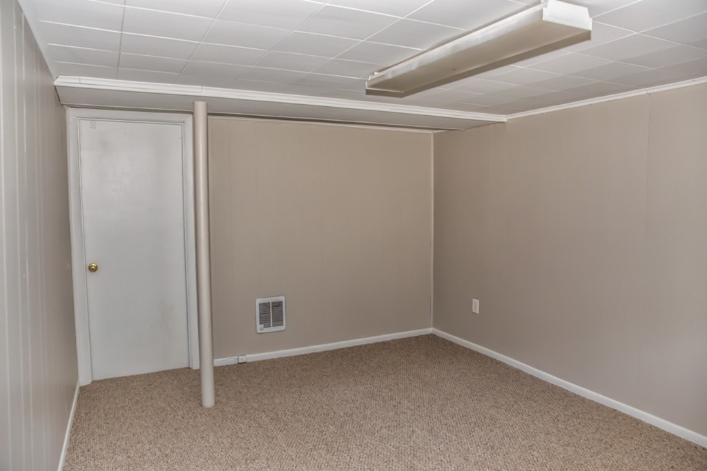 92 Lorimer Street Springfield, MA 01151 - Photo 24 of 27 Gallery Image 24