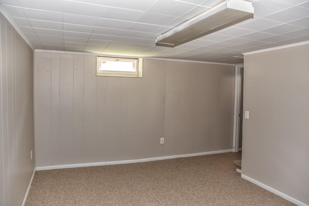 92 Lorimer Street Springfield, MA 01151 - Photo 25 of 27 Gallery Image 25