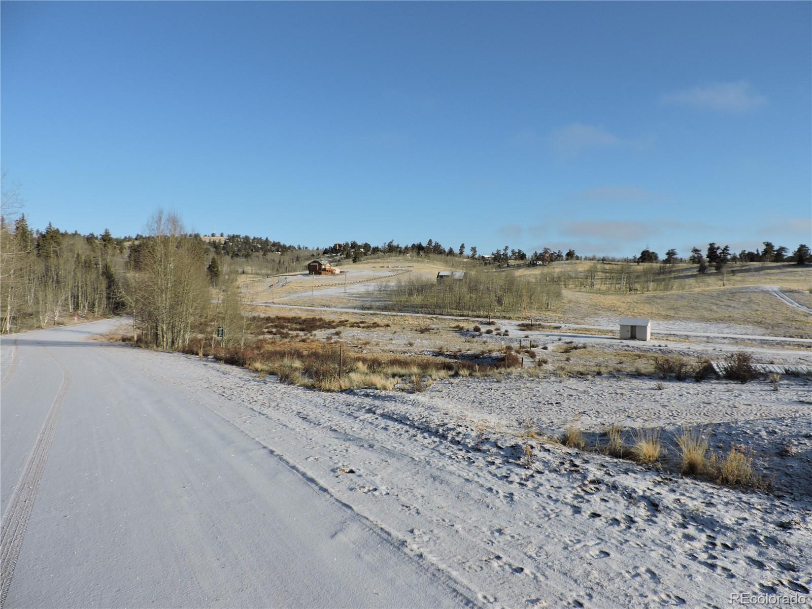 853 Pronghorn Drive Como, CO 80432 - Photo 4 of 9