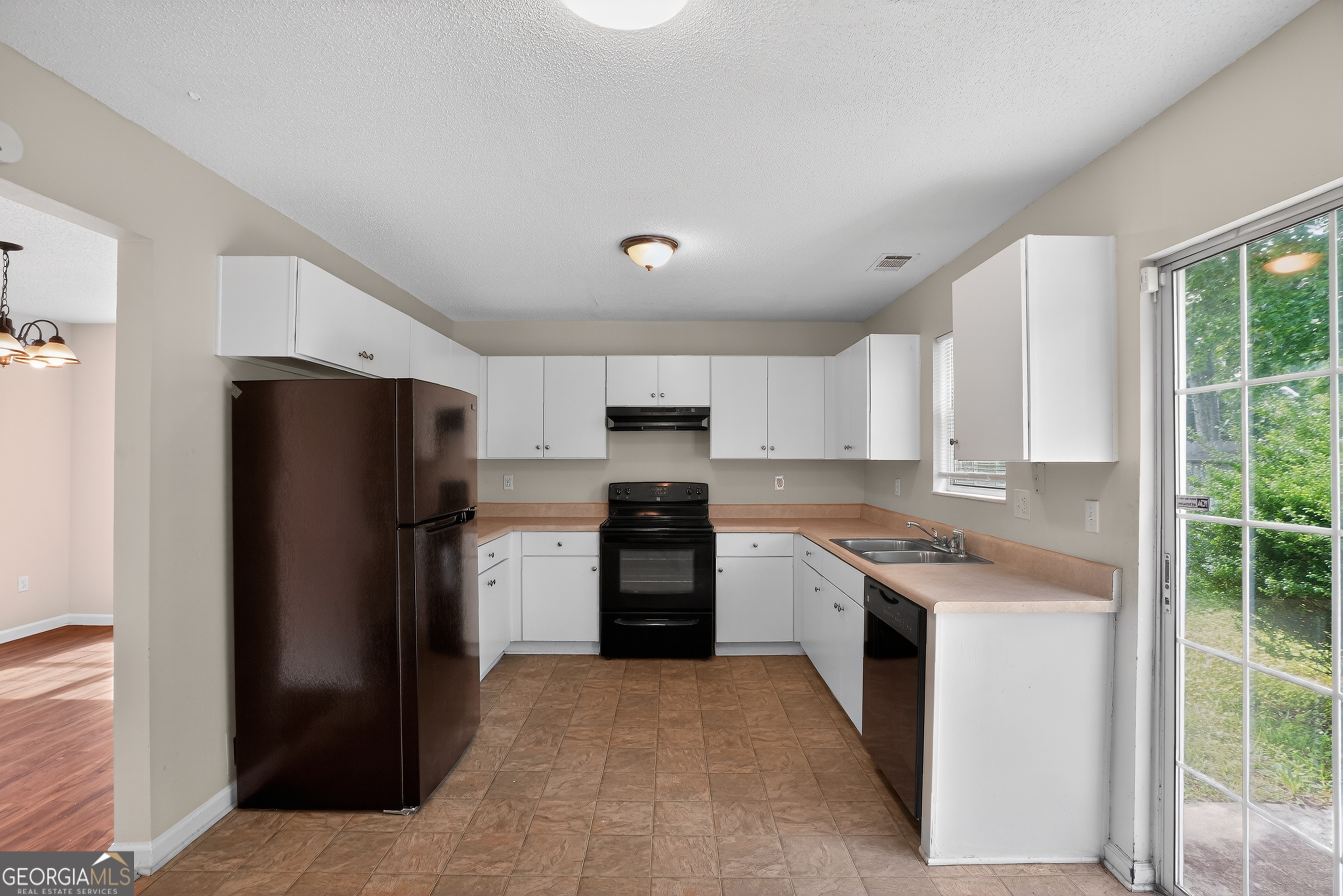 6307 Klondike River Road Lithonia, GA 30038 - Photo 18 of 40