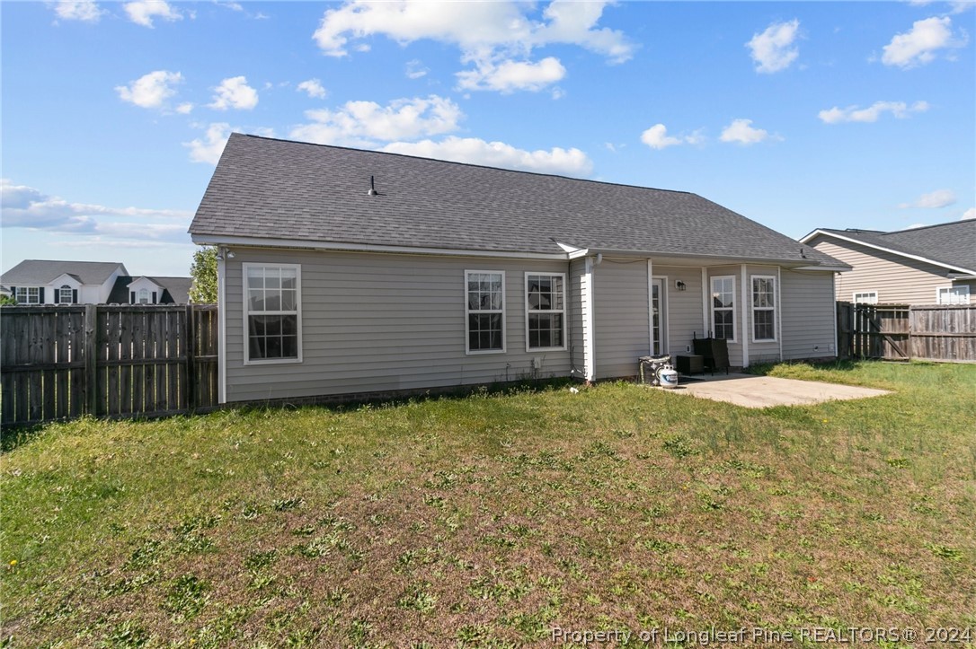 1949 Yellowbrick Road Fayetteville, NC 28314 - Photo 27 of 34