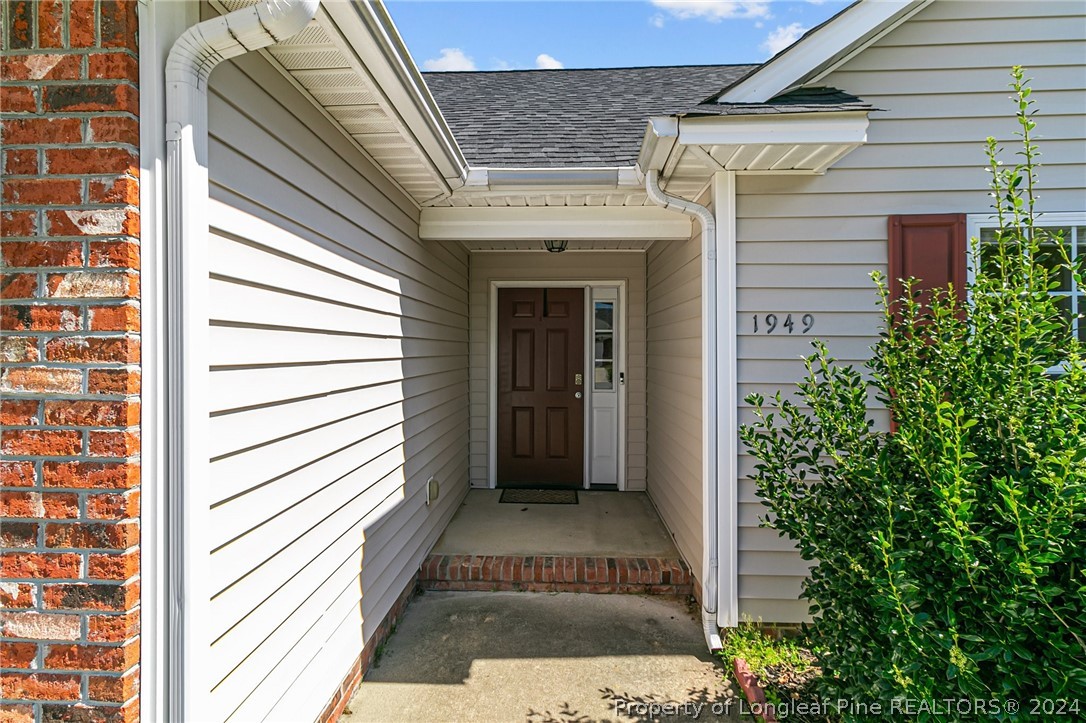1949 Yellowbrick Road Fayetteville, NC 28314 - Photo 5 of 34 a view of a entryway of the house