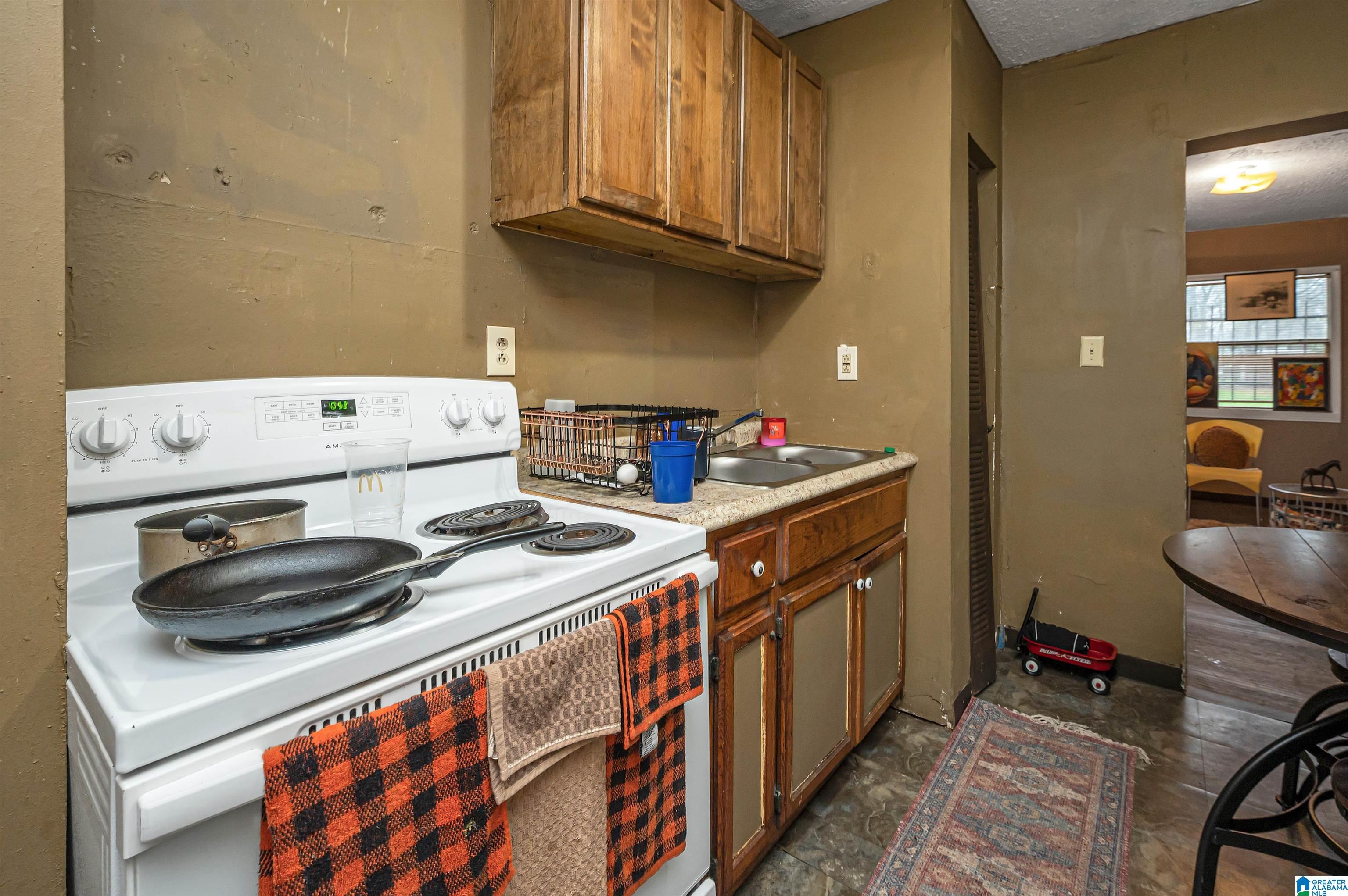 10 2nd Avenue Southwest Birmingham, AL 35211 - Photo 12 of 35