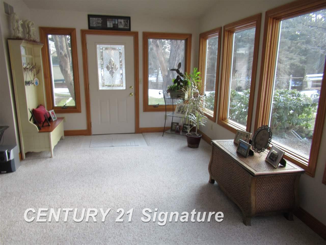 7137 Gillette Road Flushing, MI 48433 - Photo 22 of 47