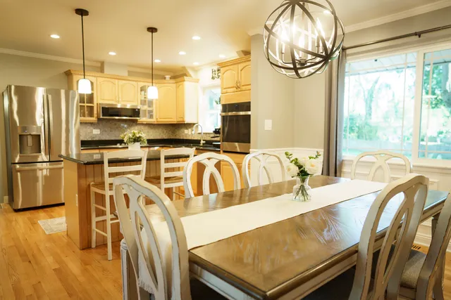 $597,500 | 1353 East Palatine Road, Palatine, IL 60074