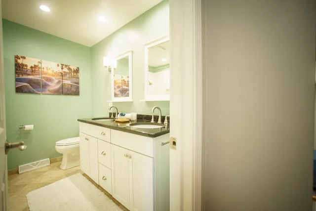 $597,500 | 1353 East Palatine Road, Palatine, IL 60074