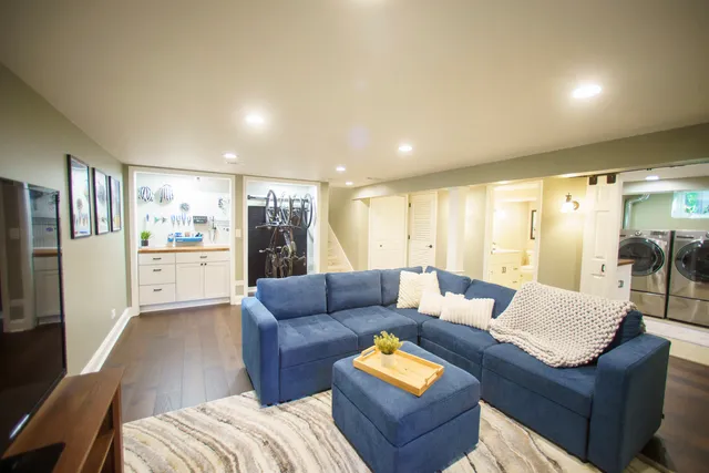 $597,500 | 1353 East Palatine Road, Palatine, IL 60074