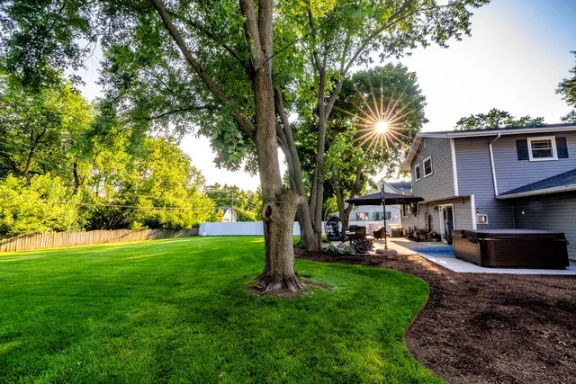 $597,500 | 1353 East Palatine Road, Palatine, IL 60074