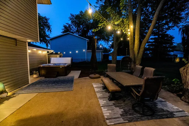 $597,500 | 1353 East Palatine Road, Palatine, IL 60074