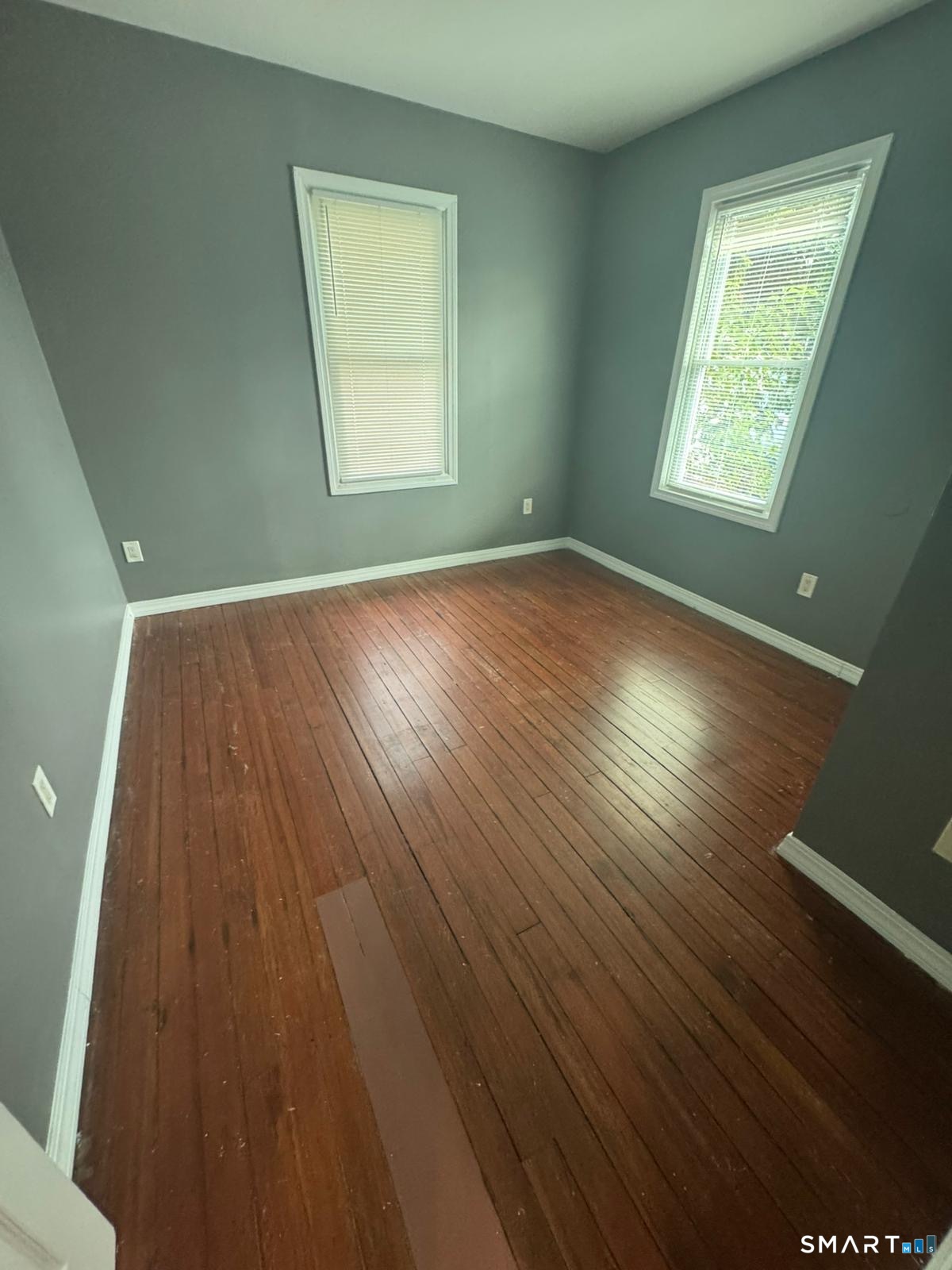182 Hewitt Street Bridgeport, CT 06607 - Photo 7 of 10