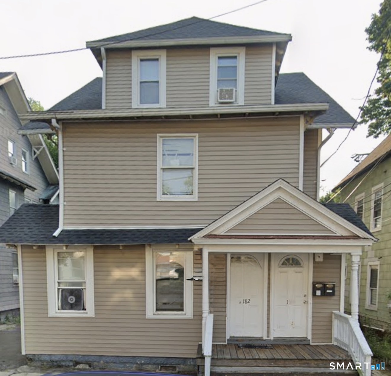 182 Hewitt Street Bridgeport, CT 06607 - Photo 9 of 10
