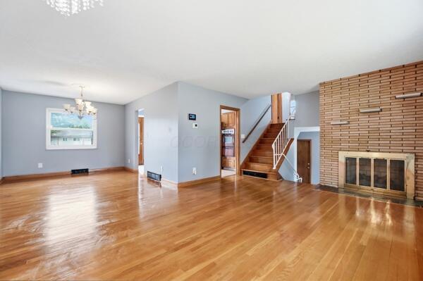 5320 Hazelwood Road Columbus, OH 43229 - Photo 19 of 46 005_3IZI