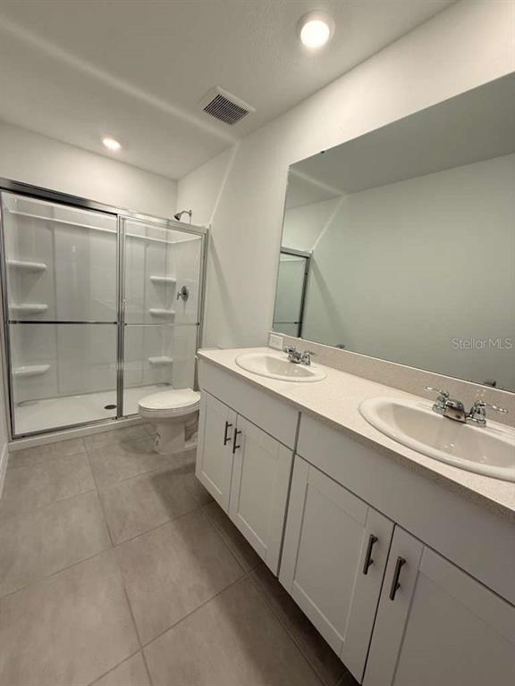 2931 Skyline Loop Kissimmee, FL 34758 - Photo 8 of 10