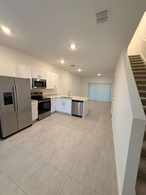 2931 Skyline Loop Kissimmee, FL 34758 - Photo 9 of 13