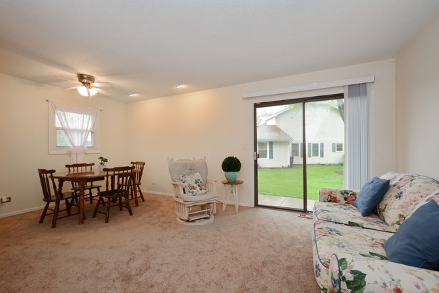 5300 Woodland Drive, Unit B Oak Forest, IL 60452 - Photo 3 of 10