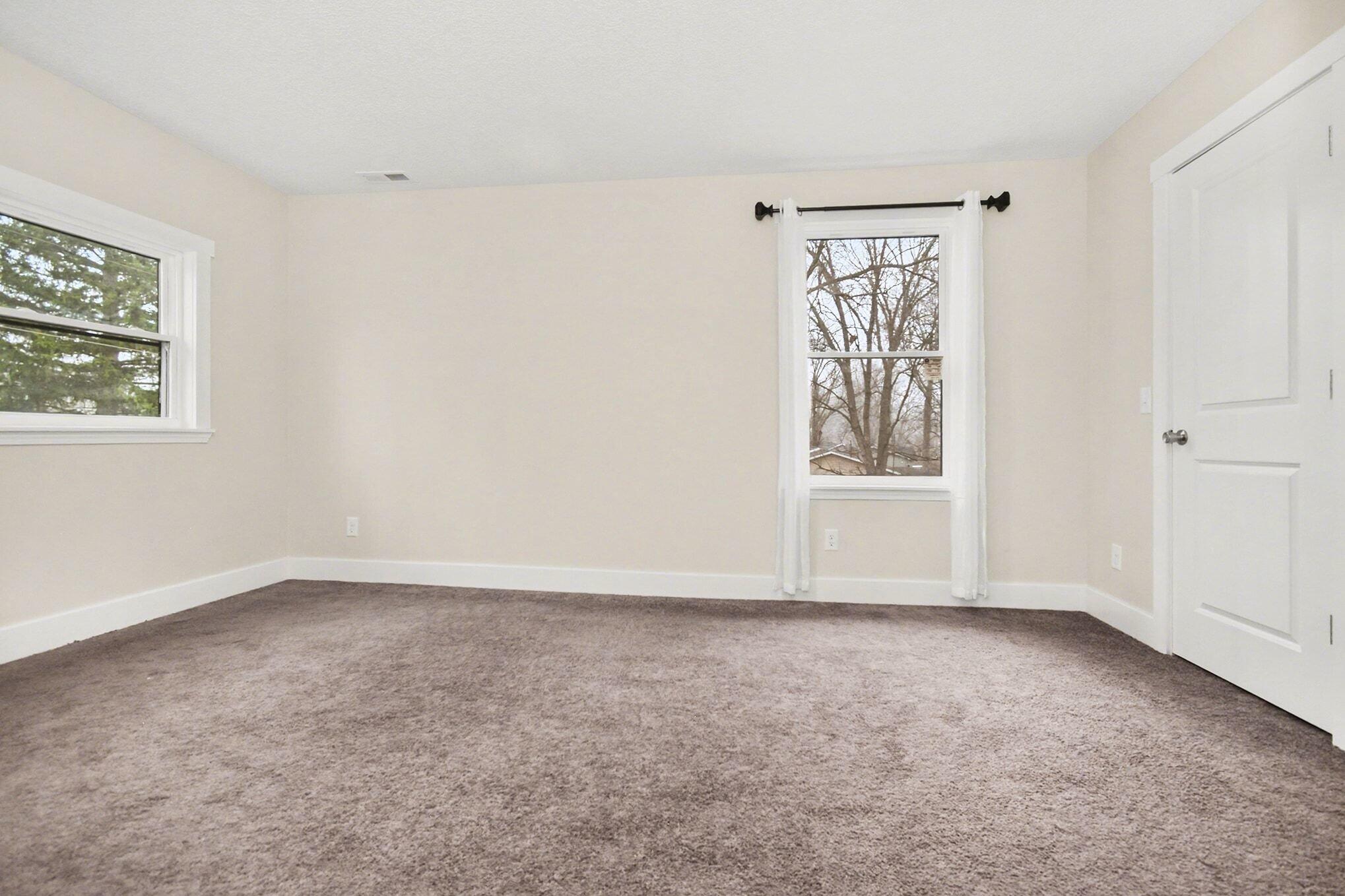5317 Stellhorn Road Fort Wayne, IN 46815 - Photo 23 of 29 an empty room with windows