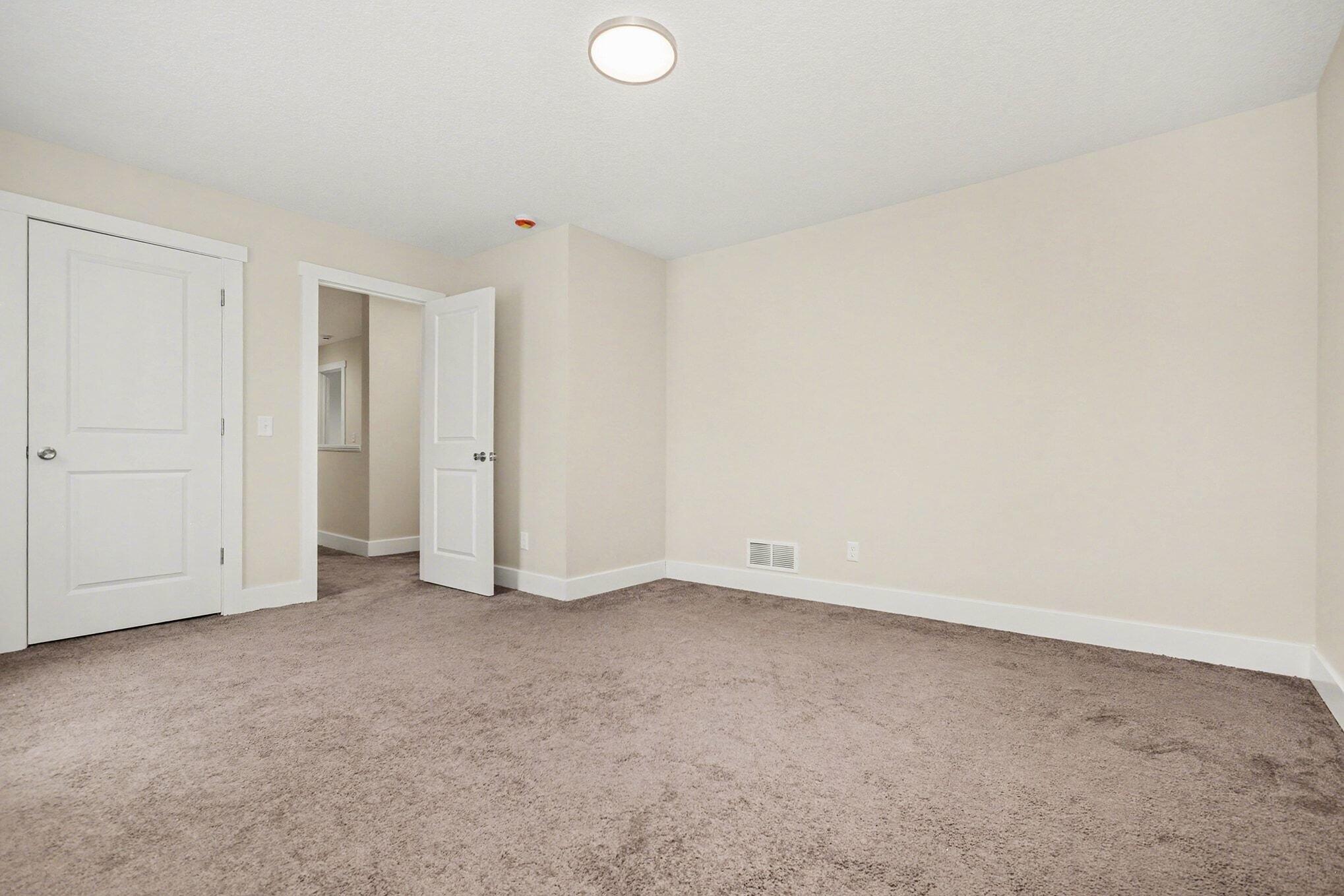 5317 Stellhorn Road Fort Wayne, IN 46815 - Photo 24 of 29 an empty room with closet area